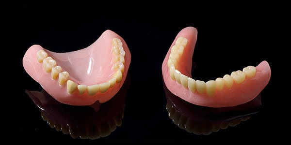 保険の入れ歯の種類
